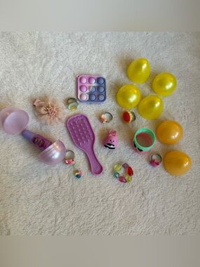 Kids random Pink Purple Play Accessory toys Lot - Brush, Rings & Toys random